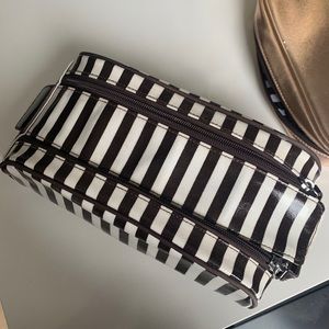 Henri bendel striped Dopp kit